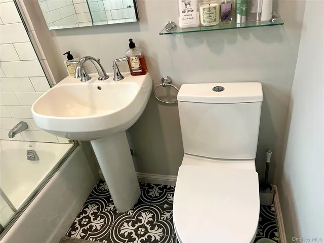 $398,888 | 224-33 Kingsbury Avenue, Unit B | Oakland Gardens