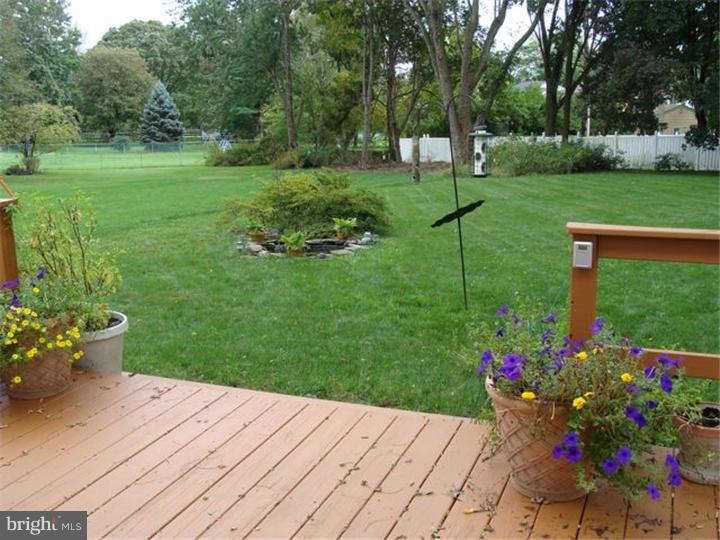 1249 Whitney Road Southampton, PA 18966 - Photo 14 of 18 Gallery Image 14