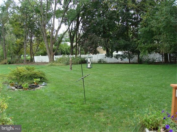 1249 Whitney Road Southampton, PA 18966 - Photo 15 of 18 Gallery Image 15