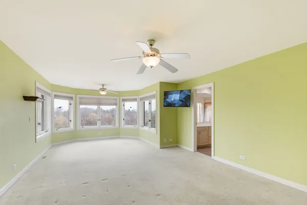 $749,900 | 10711 Bull Valley Drive, Woodstock, IL 60098