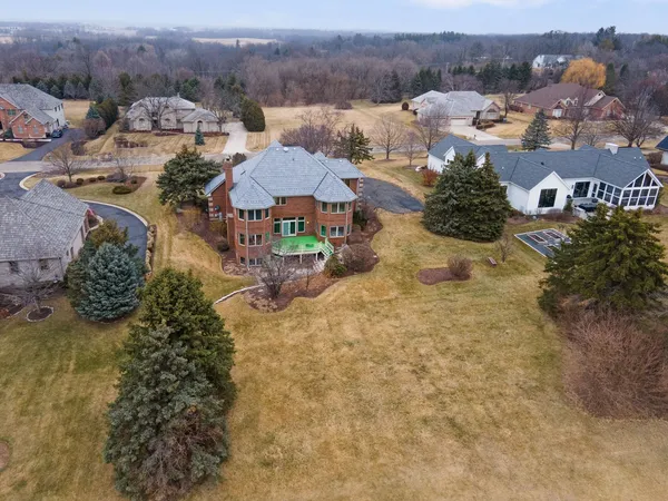$749,900 | 10711 Bull Valley Drive, Woodstock, IL 60098