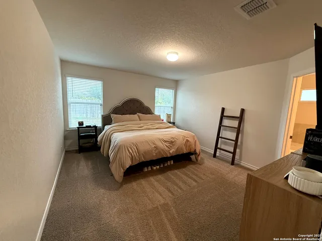 $1,800 | 219 Cuban Emerald, San Antonio, TX 78253