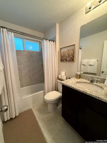 $1,800 | 219 Cuban Emerald, San Antonio, TX 78253