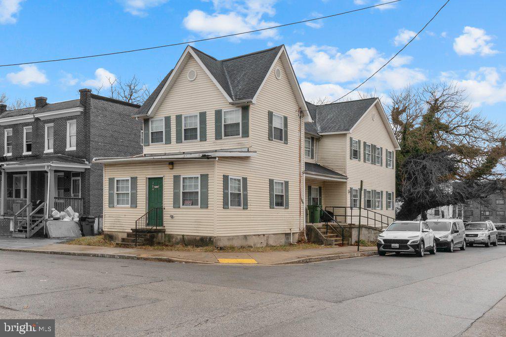 3921 Old York Road Baltimore, MD 21218 - Photo 1 of 23