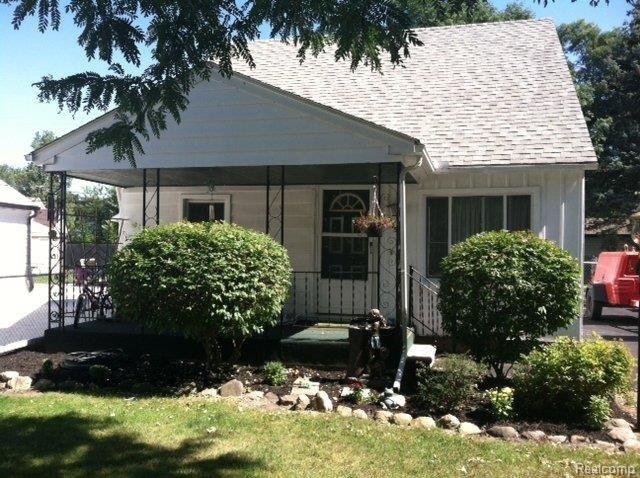 47574 Frederick Road Utica, MI 48317 - Photo 1 of 7 A.JPG