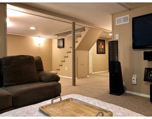 60 Claridge Road Worcester, MA 01606 - Photo 15 of 24 Gallery Image 15