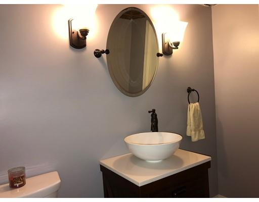 60 Claridge Road Worcester, MA 01606 - Photo 16 of 24 Gallery Image 16