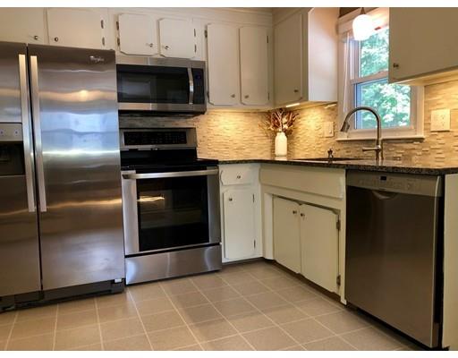 60 Claridge Road Worcester, MA 01606 - Photo 6 of 24 Gallery Image 6