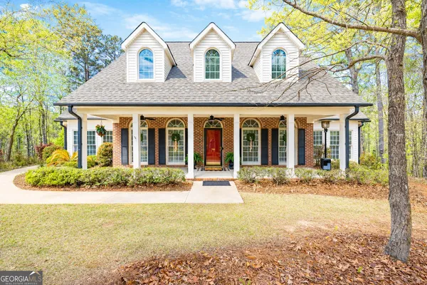 $490,000 | 102 Canterbury Drive, LaGrange, GA 30241