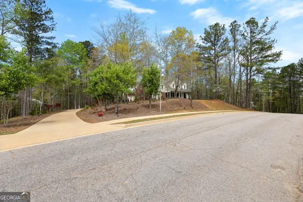 $490,000 | 102 Canterbury Drive, LaGrange, GA 30241