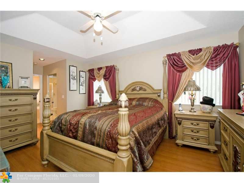 11218 Rhapsody Road Cooper City, FL 33026 - Photo 8 of 22 Bedroom Master