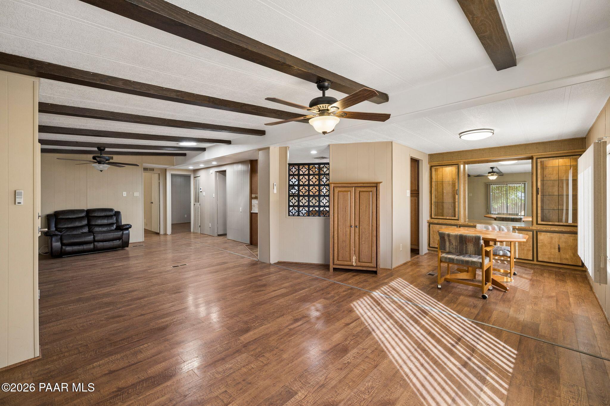 17441 East Bob White Road Mayer, AZ 86333 - Photo 7 of 30 DiningRoom