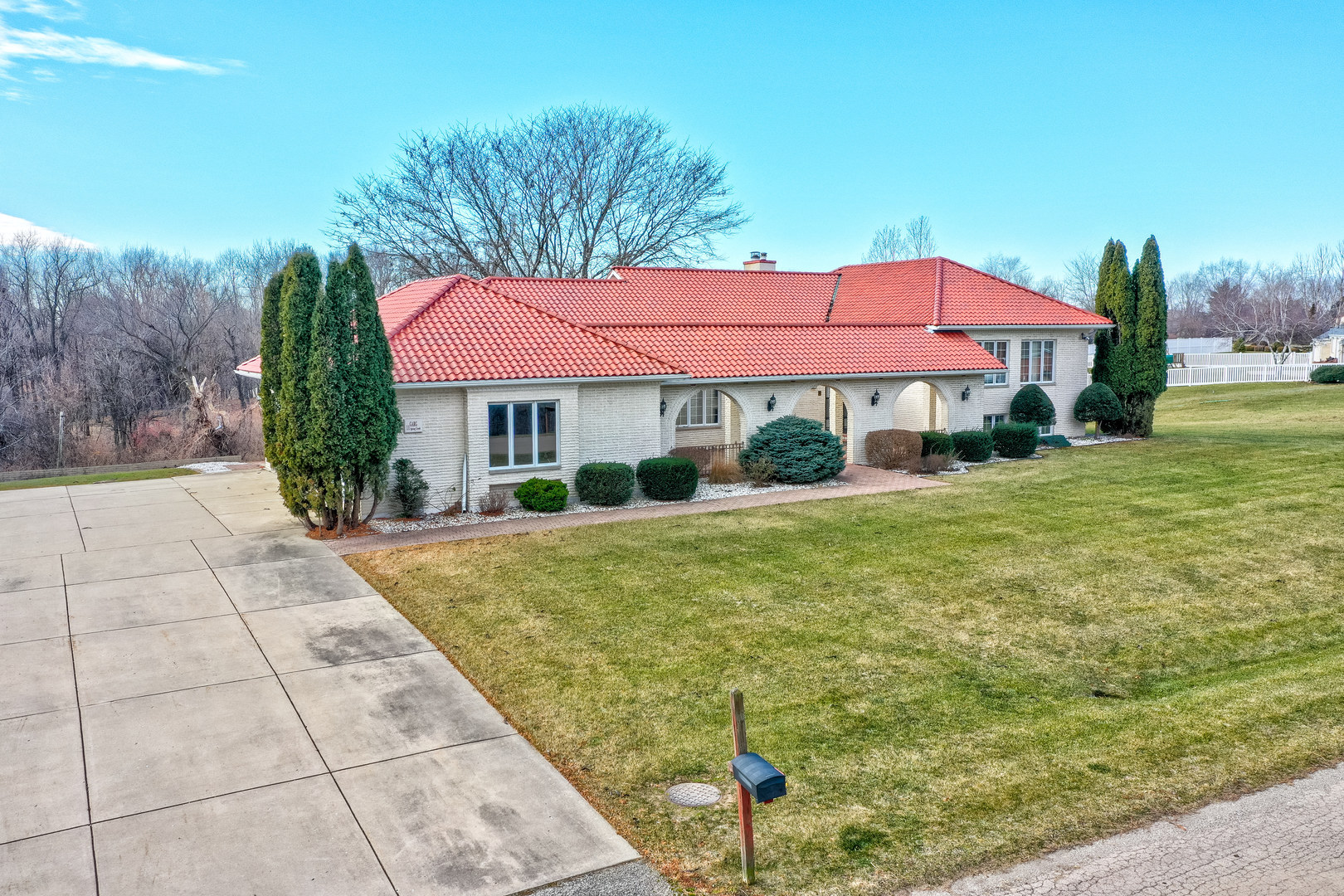 11 Spring Creek Drive Spring Valley, IL 61362 - Photo 3 of 44 Gallery Image 3