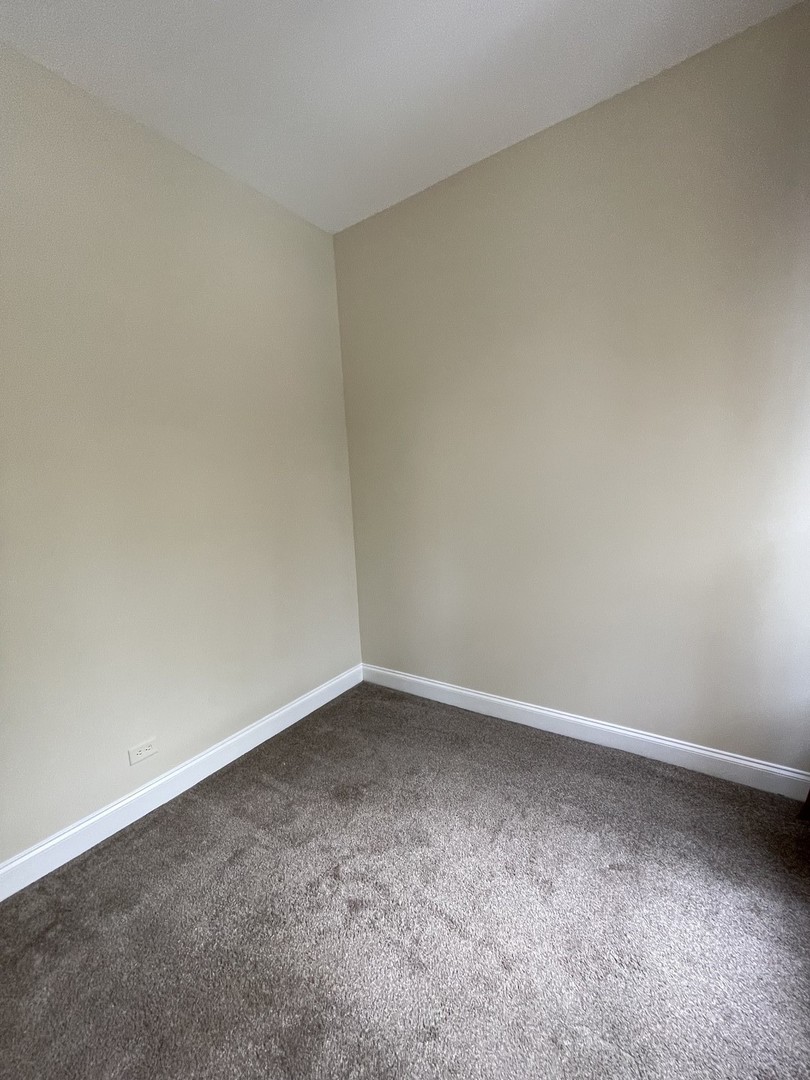 733 North Wells Street, Unit 2 Chicago, IL 60654 - Photo 10 of 12