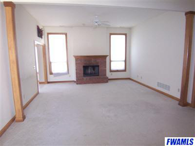 5836 Inverlith Circle Fort Wayne, IN 46814 - Photo 4 of 11 Gallery Image 4
