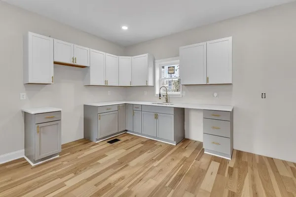$212,500 | 2816 Lafayette Street, St. Joseph, MO 64507
