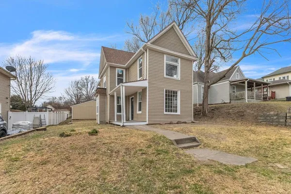 $212,500 | 2816 Lafayette Street, St. Joseph, MO 64507