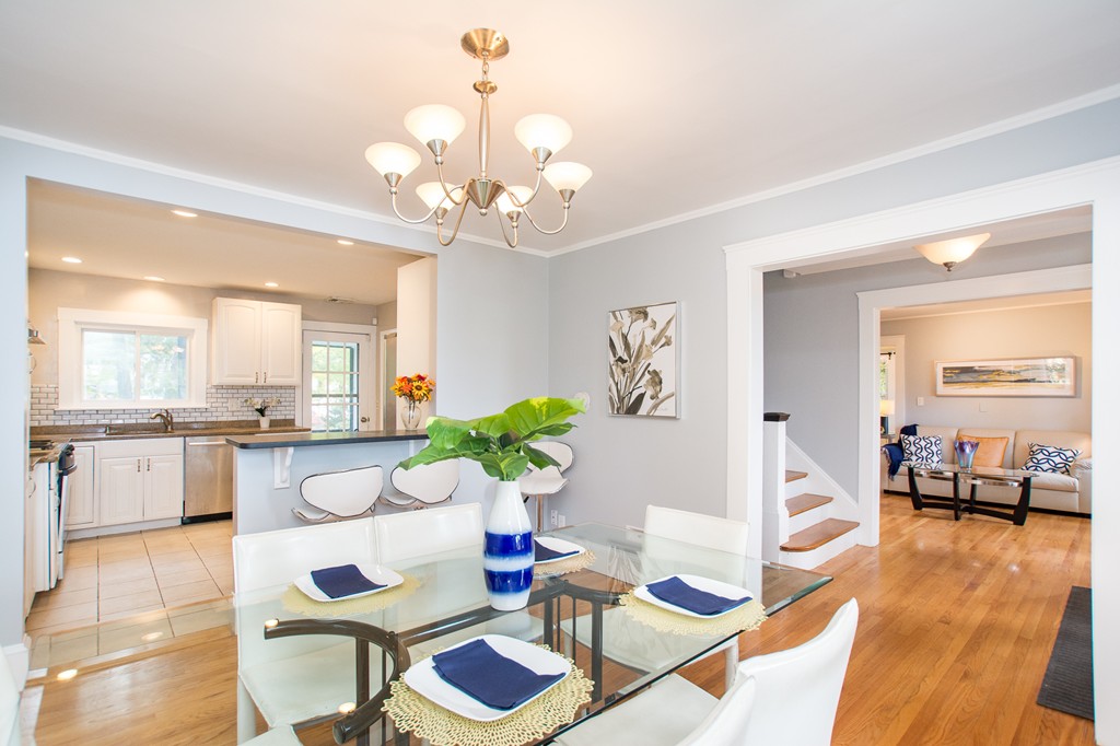 2075 Beacon Street Newton, MA 02462 - Photo 17 of 30
