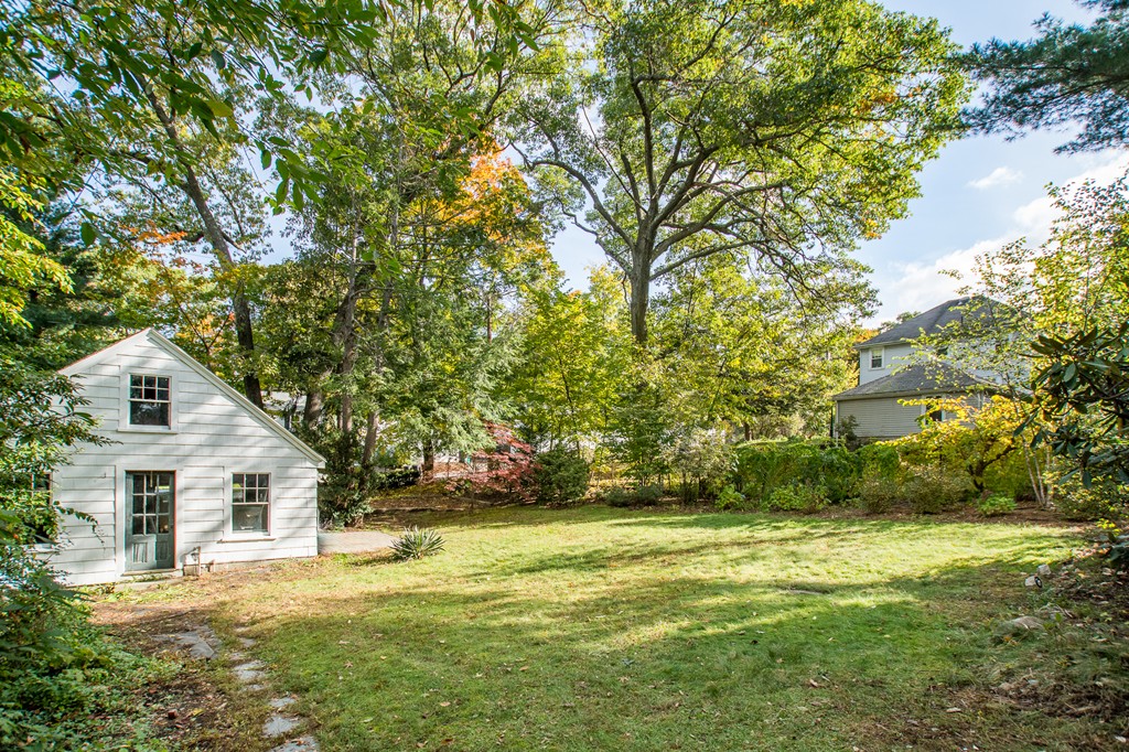 2075 Beacon Street Newton, MA 02462 - Photo 28 of 30