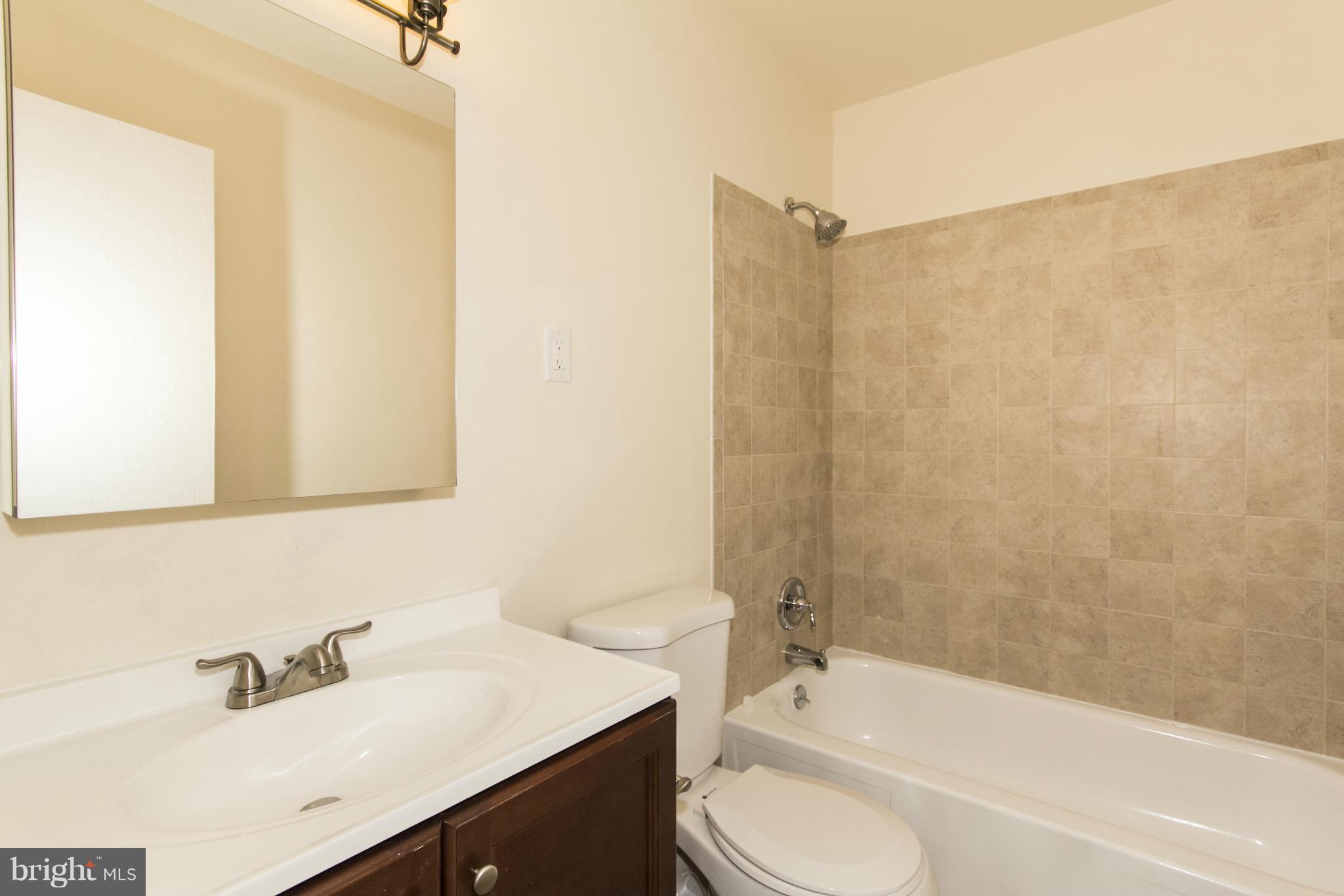 9921 Maidbrook Road Baltimore, MD 21234 - Photo 21 of 26 Bath