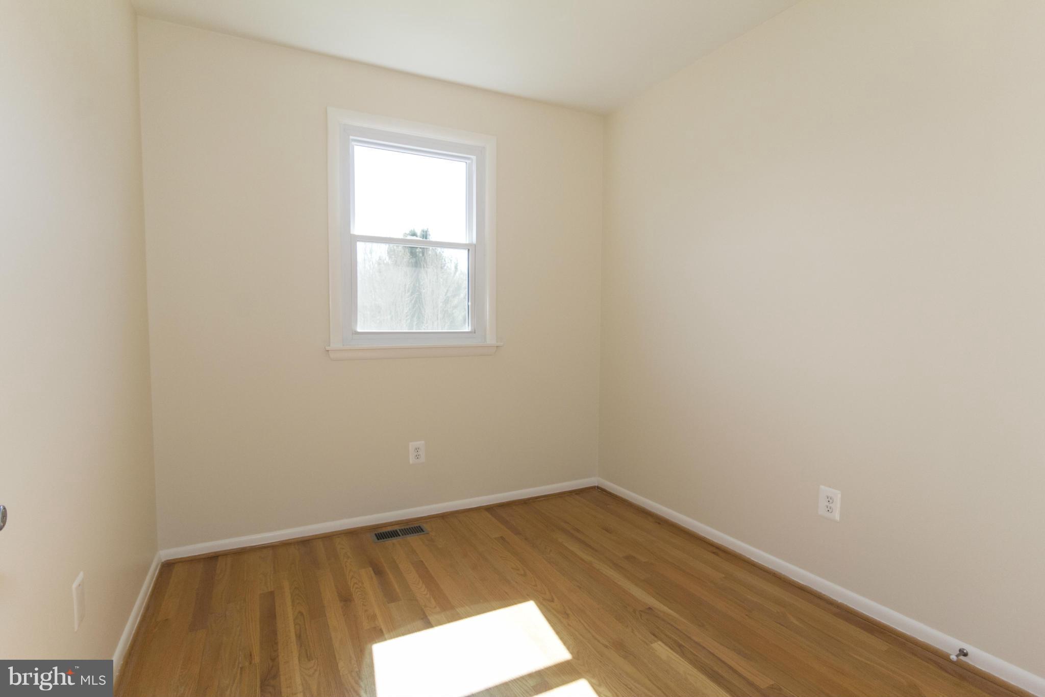 9921 Maidbrook Road Baltimore, MD 21234 - Photo 22 of 26 Bedroom