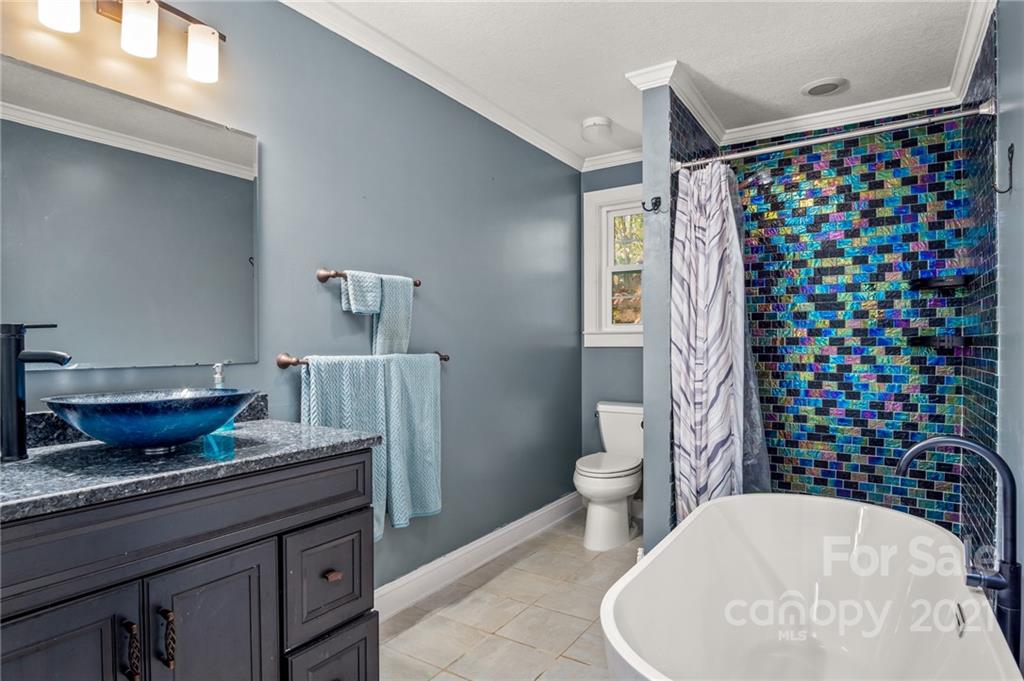 1119 Panther Branch Road Hot Springs, NC 28743 - Photo 14 of 25 Gallery Image 14