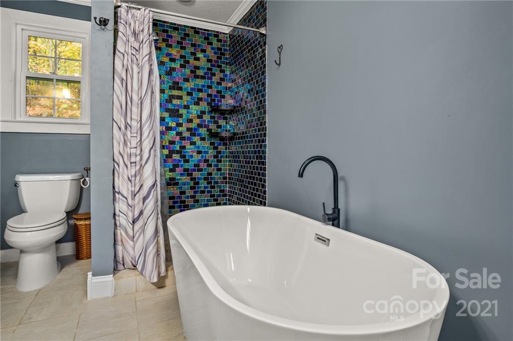 1119 Panther Branch Road Hot Springs, NC 28743 - Photo 15 of 25 Gallery Image 15