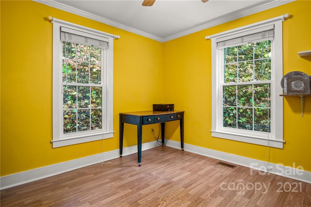1119 Panther Branch Road Hot Springs, NC 28743 - Photo 16 of 25 Gallery Image 16