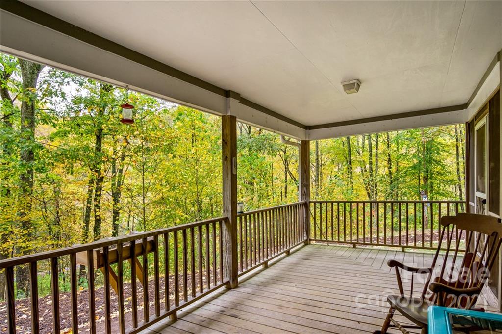 1119 Panther Branch Road Hot Springs, NC 28743 - Photo 5 of 25 Gallery Image 5