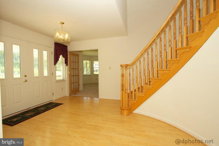 808 Lagrange Road Street, MD 21154 - Photo 8 of 30 Interior (General)
