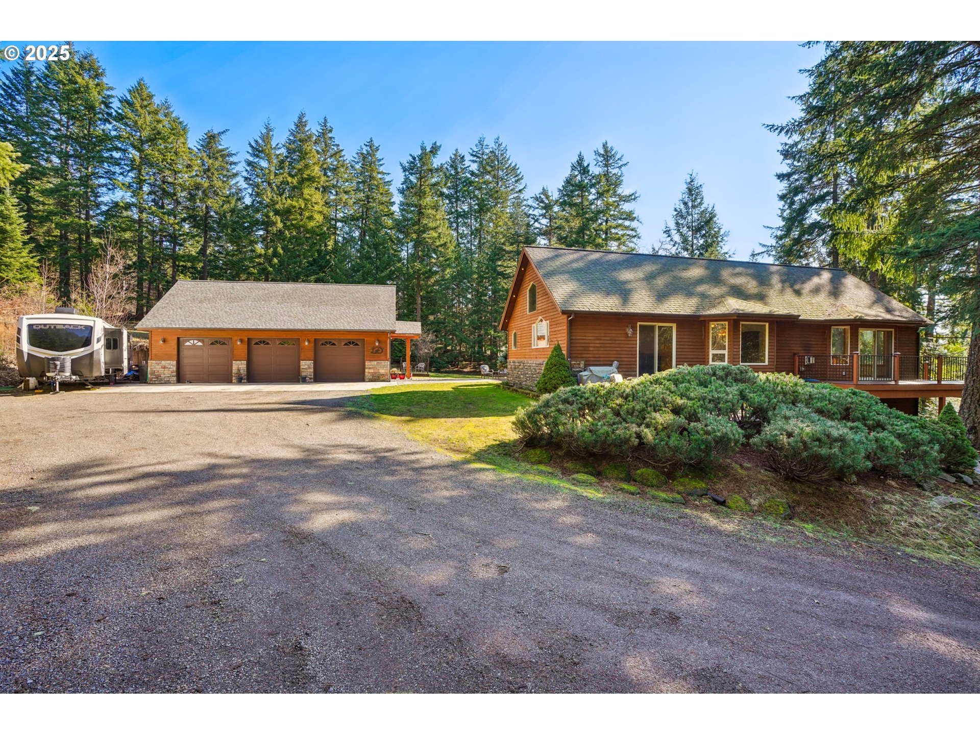 232 Upper Lakeview Rd Road White Salmon, WA 98672 - Photo 2 of 46 a front view of a house with a yard