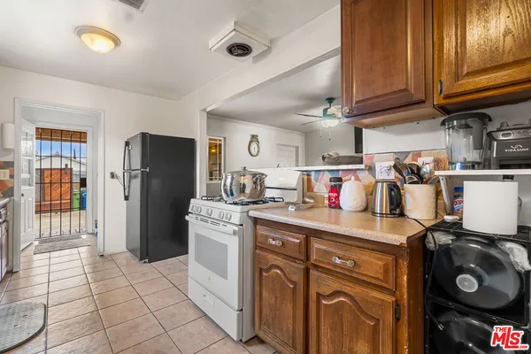 $879,900 | 13748 Sunburst Street, Arleta, CA 91331
