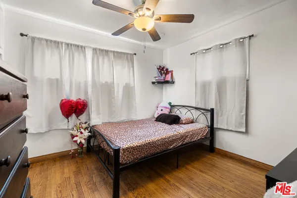 $879,900 | 13748 Sunburst Street, Arleta, CA 91331