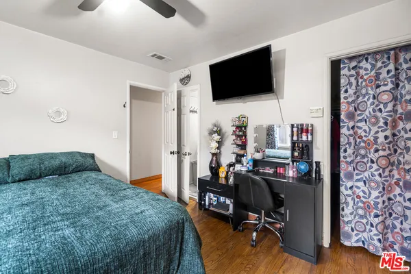 $879,900 | 13748 Sunburst Street, Arleta, CA 91331