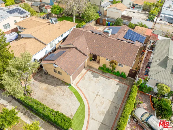 $879,900 | 13748 Sunburst Street, Arleta, CA 91331