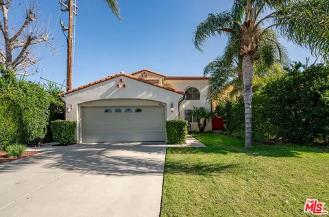 $1,129,000 | 7466 Louise Avenue, Lake Balboa, CA 91406