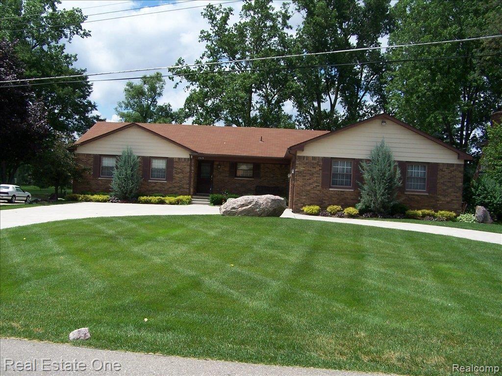 22679 Penton Rise Court Novi, MI 48375 - Photo 1 of 25 front view