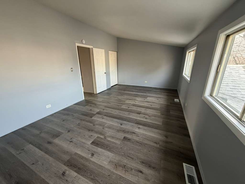 1612 Islandview Court Hoffman Estates, IL 60169 - Photo 19 of 21