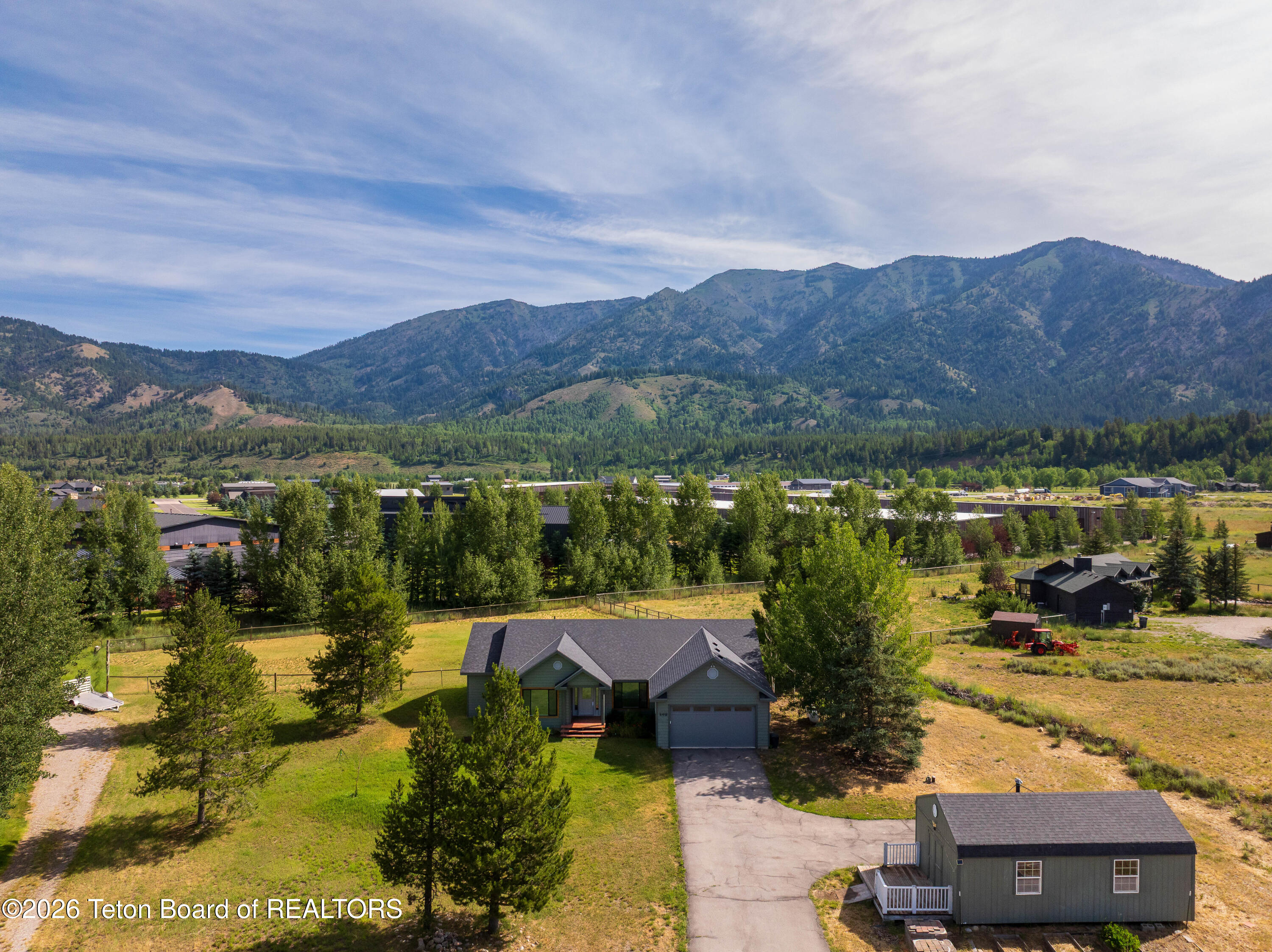 68 Kelly Lane Alpine, WY 83128 - Photo 13 of 46 68 Kelly Ln_0080_D