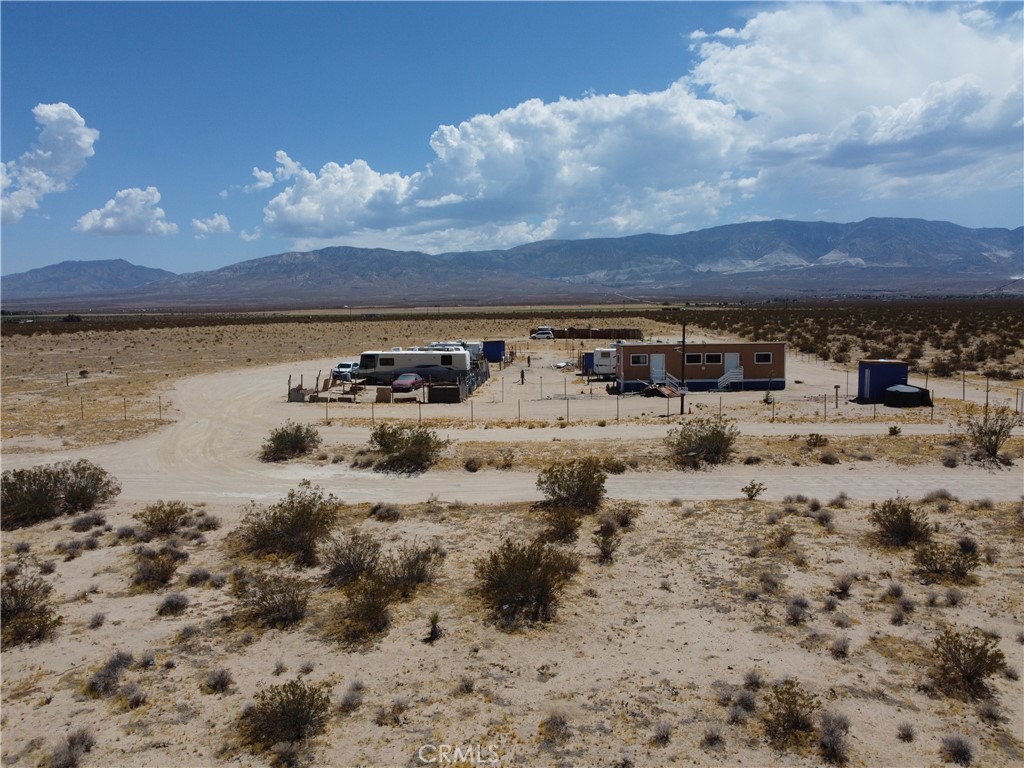37051 Pearl Road Lucerne Valley, CA 92356 - Photo 1 of 10 Gallery Image 1