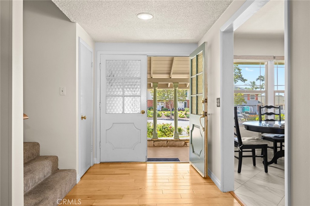 1204 Birchcrest Avenue Brea, CA 92821 - Photo 4 of 42