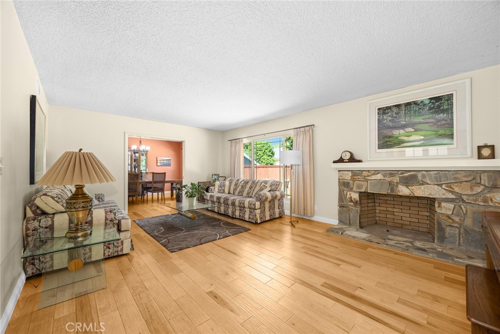 1204 Birchcrest Avenue Brea, CA 92821 - Photo 10 of 42
