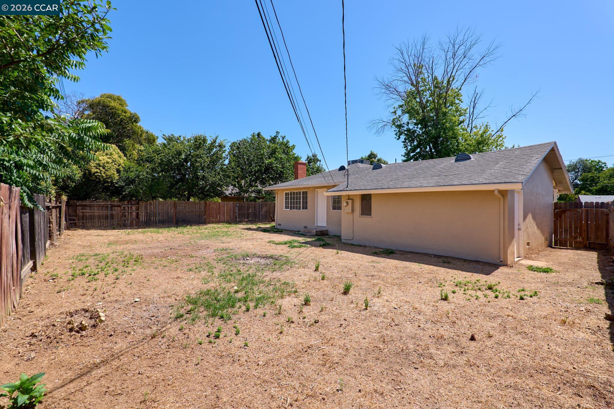 2504 Riesling Way Rancho Cordova, CA 95670 - Photo 16 of 20