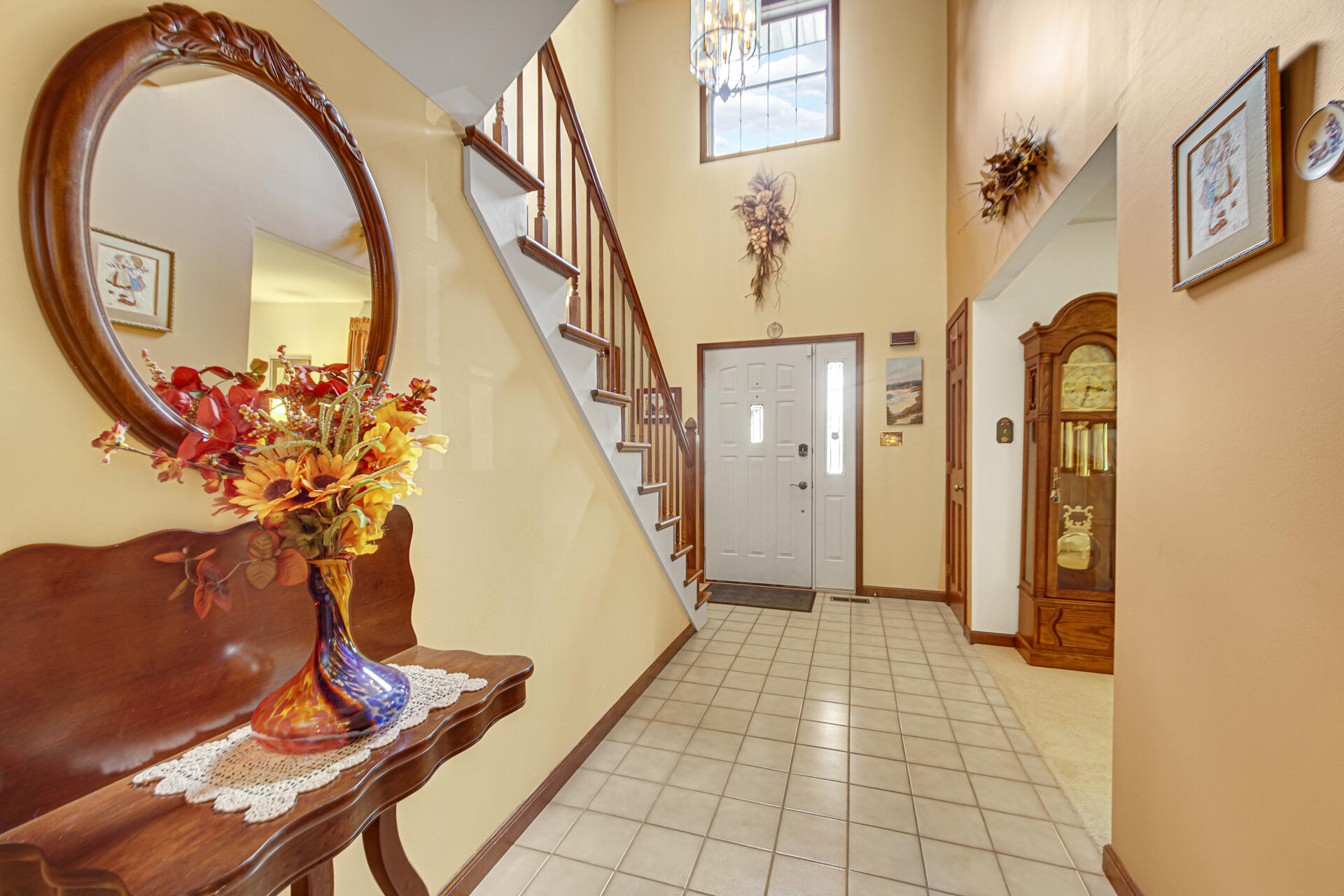 180 Primrose Circle Chesterton, IN 46304 - Photo 3 of 42 1920x1280