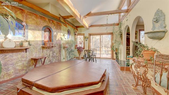 4 Haney Road Colorado Springs, CO 80906 - Photo 10 of 31 Gallery Image 10
