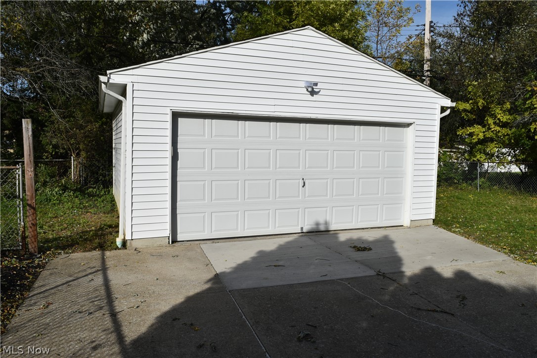 4049 Colony Road South Euclid, OH 44121 - Photo 26 of 27