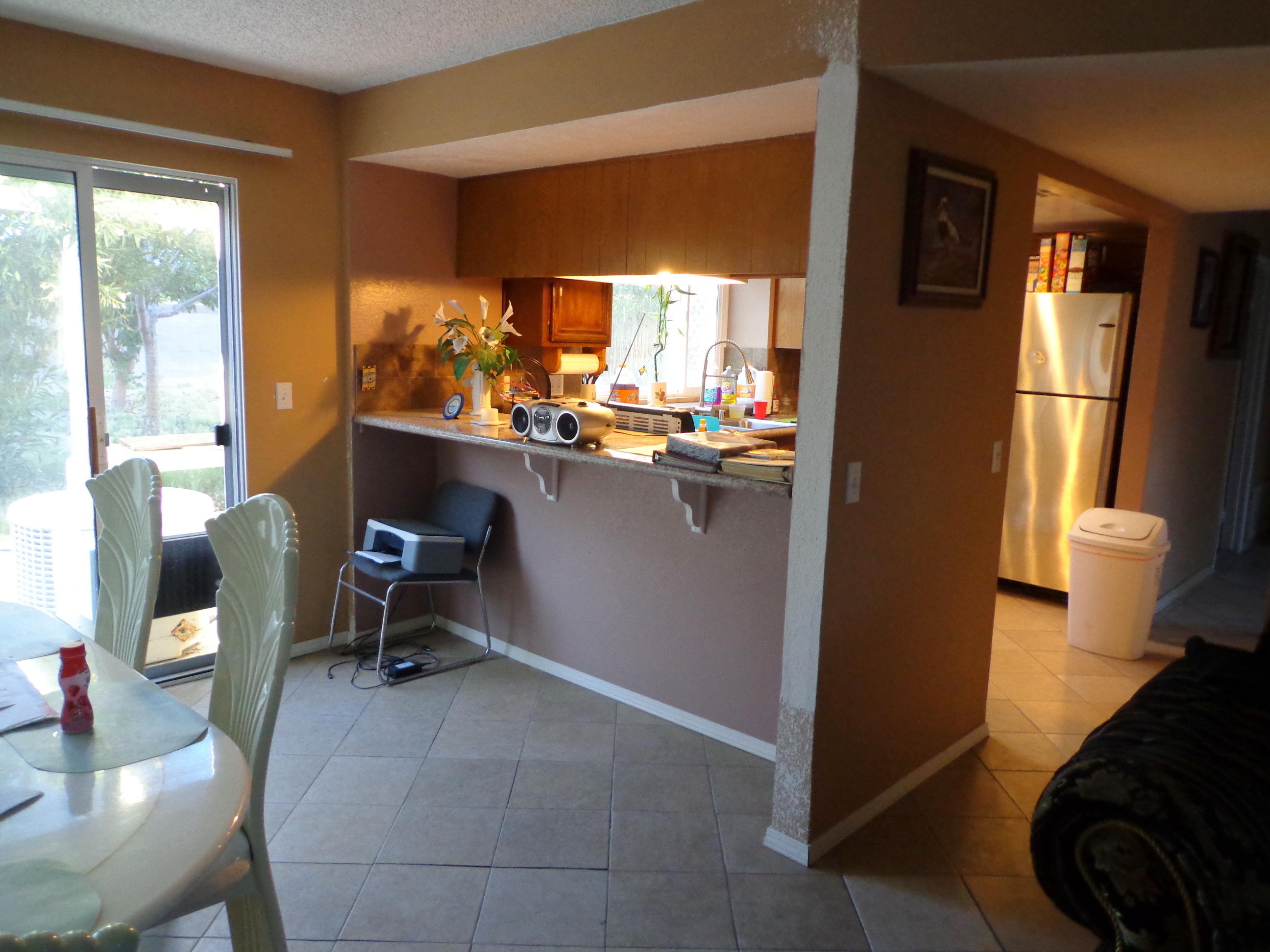 211 R2 Avenue East Palmdale, CA 93550 - Photo 3 of 6 3