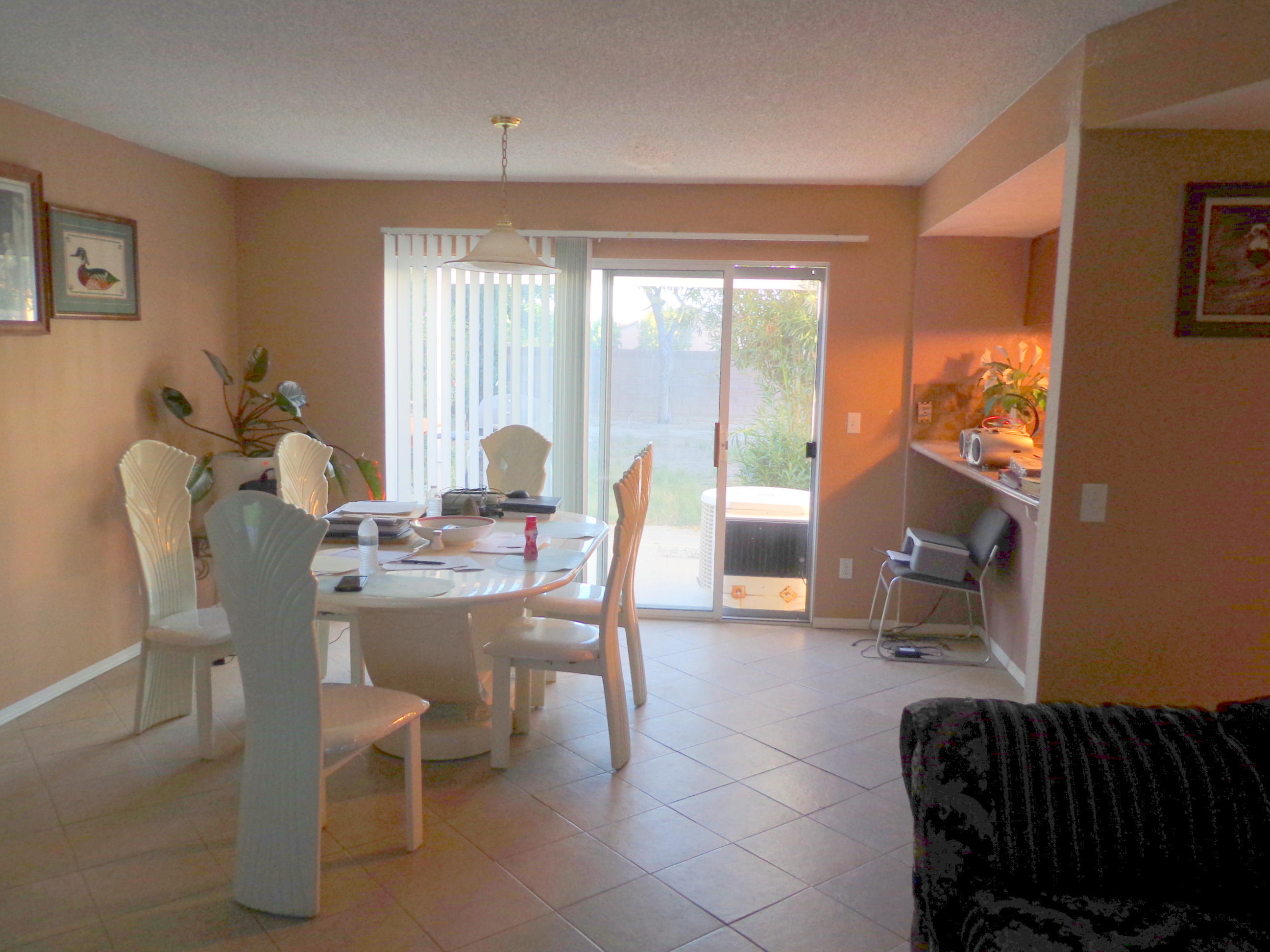 211 R2 Avenue East Palmdale, CA 93550 - Photo 4 of 6 4