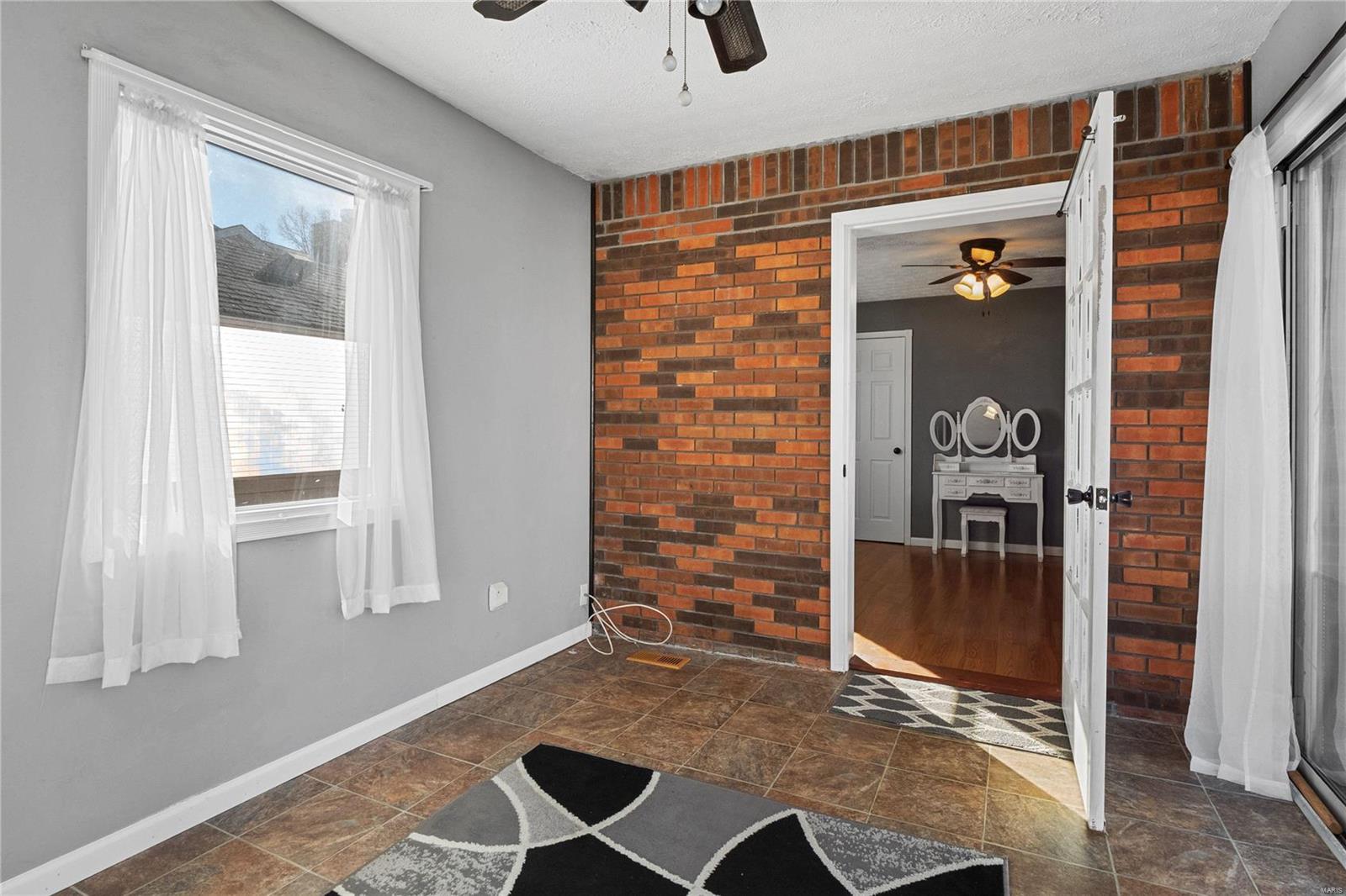 206 Hazel Street Troy, IL 62294 - Photo 14 of 33 Gallery Image 14