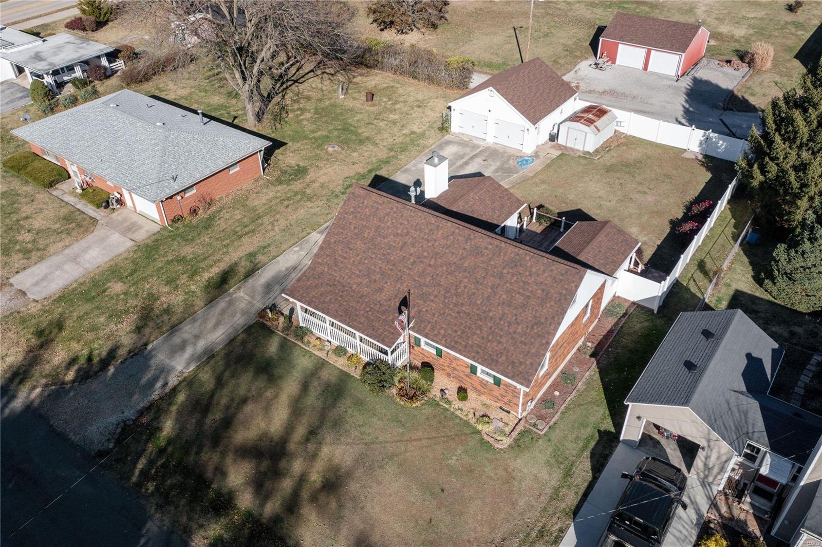 206 Hazel Street Troy, IL 62294 - Photo 28 of 33 Gallery Image 28